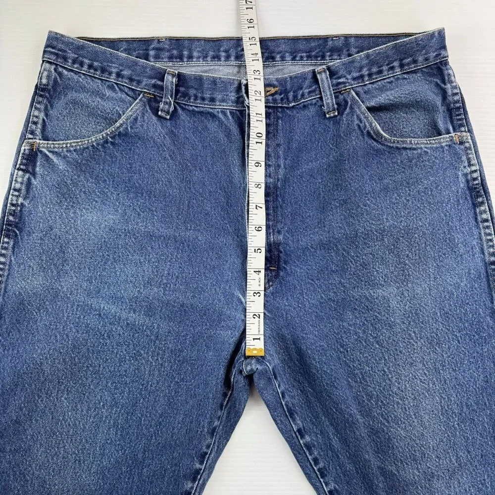 Wrangler Jeans Mens 40x30 Blue Denim Classic Fit Straight Leg 100% Cotton